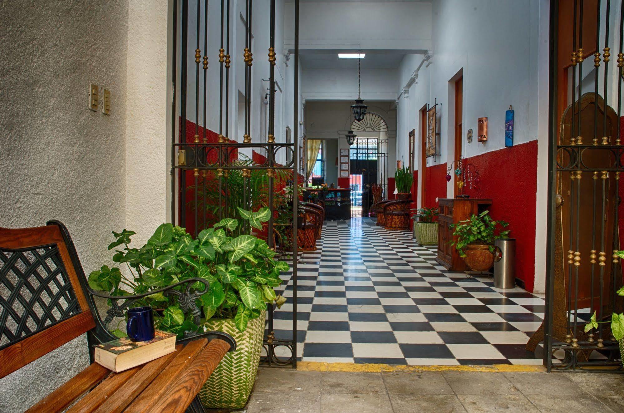 Hostal De Maria 瓜达拉哈拉 外观 照片