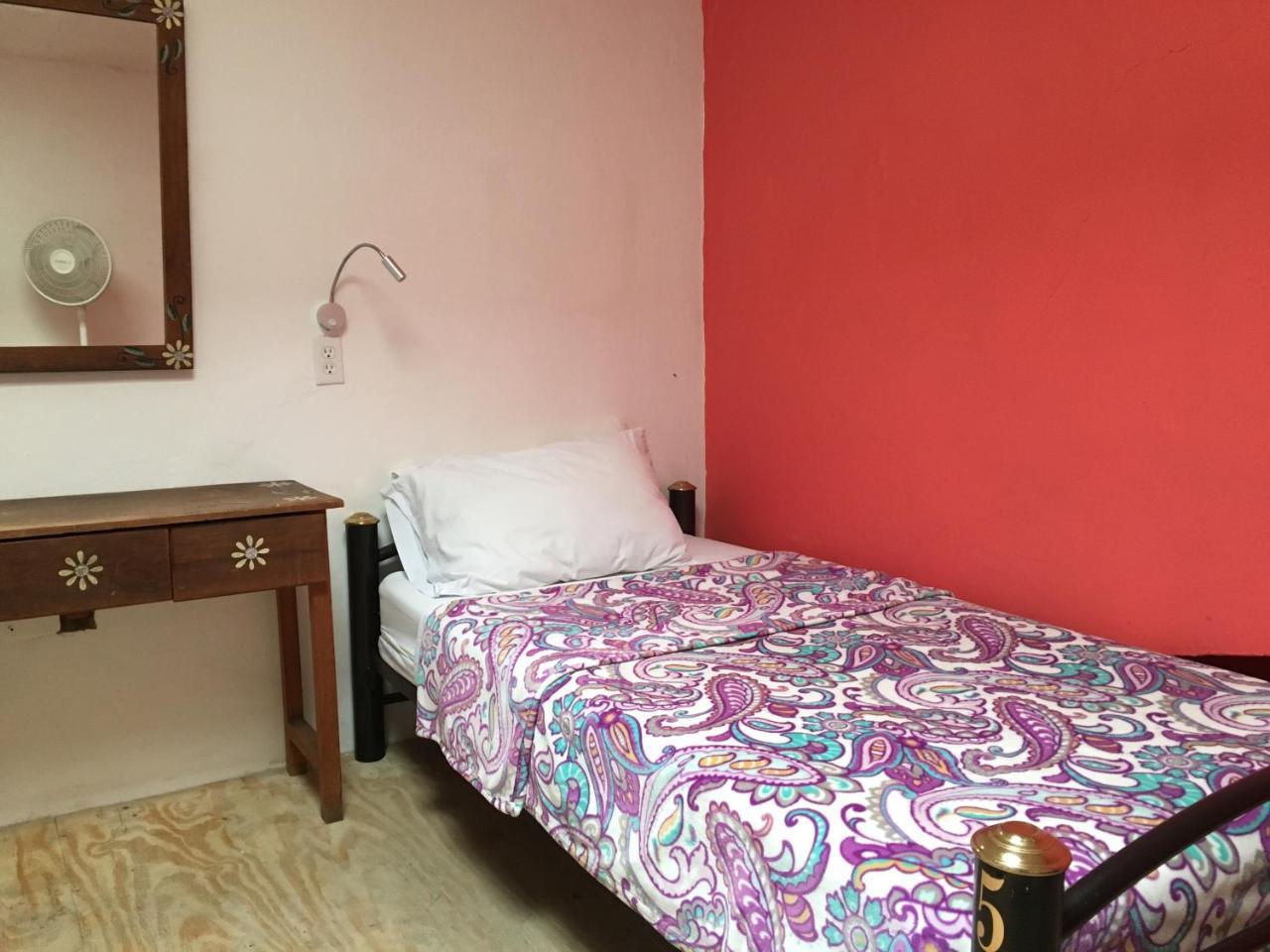 Hostal De Maria 瓜达拉哈拉 外观 照片